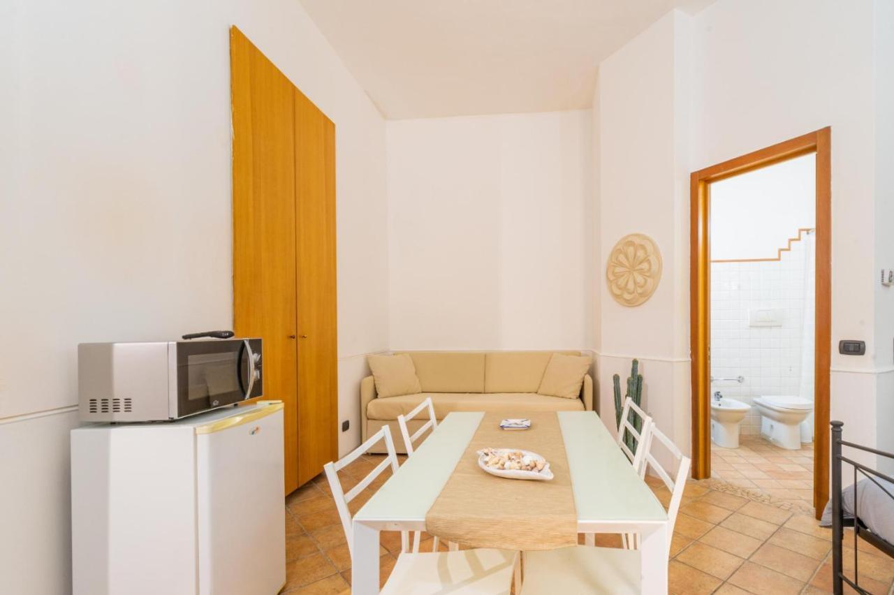 Andrea'S Hotell Lecce Eksteriør bilde